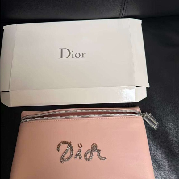 Dior Cosmetic Pouch - Picture 2 of 4
